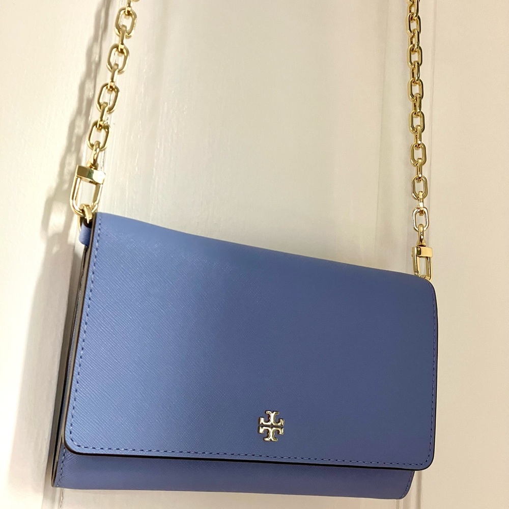 Tory Burch Robinson Leather Wallet on chain purse - periwinkle blue